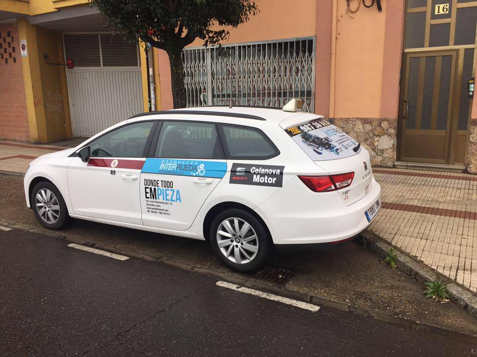 taxi ranchera León