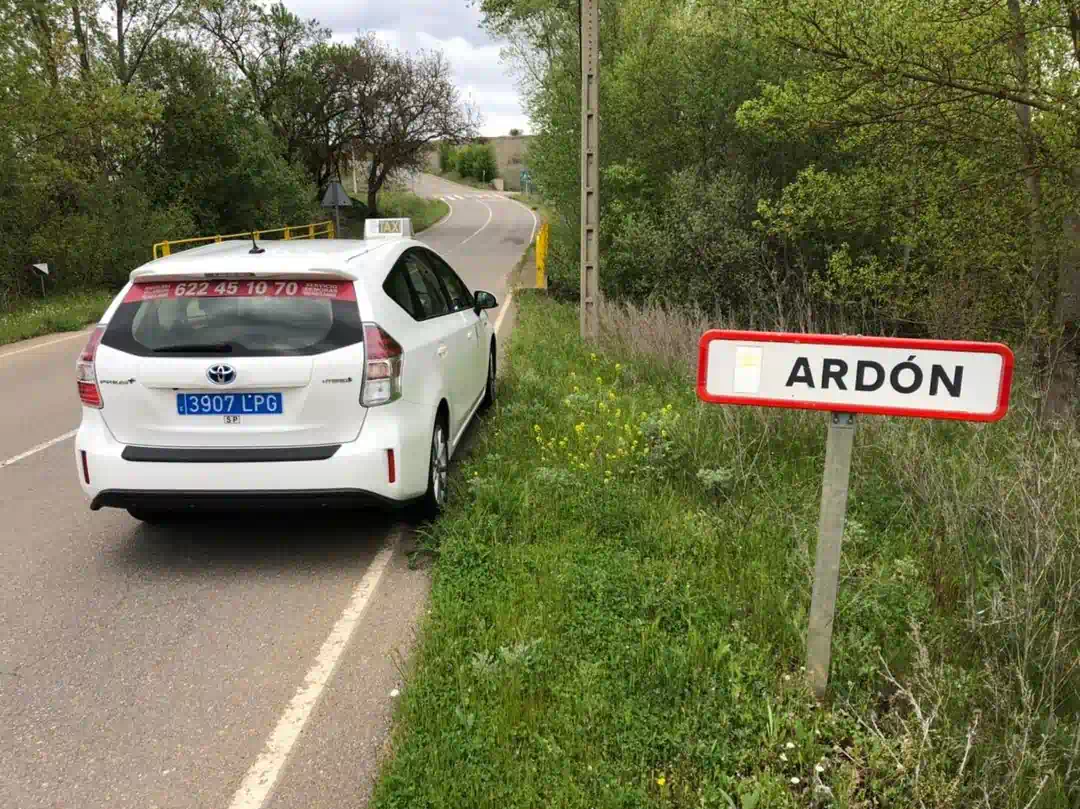 taxi León Ardón