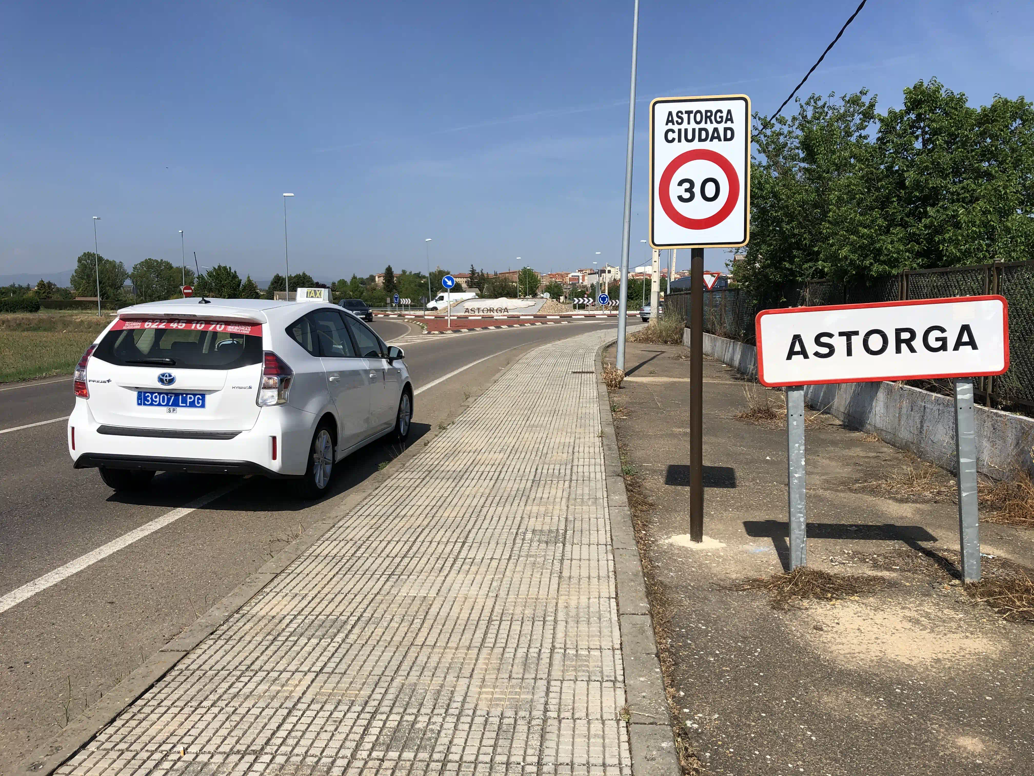 taxi Astorga León
