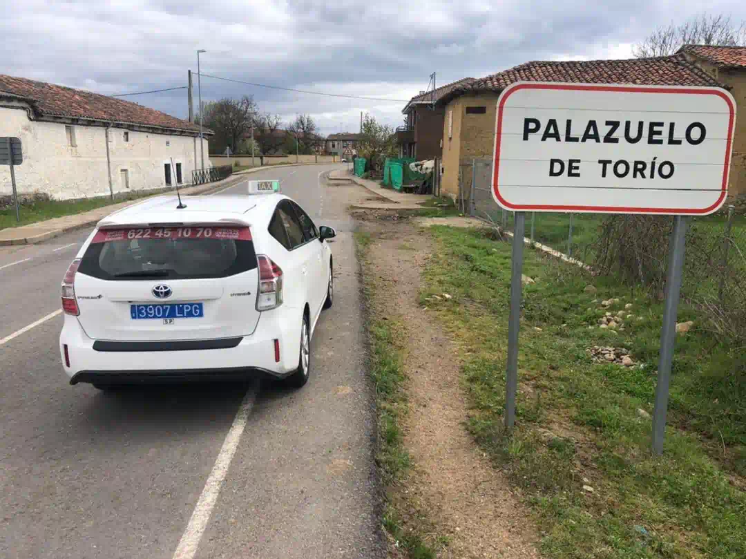 taxi León Palazuelo de Torío