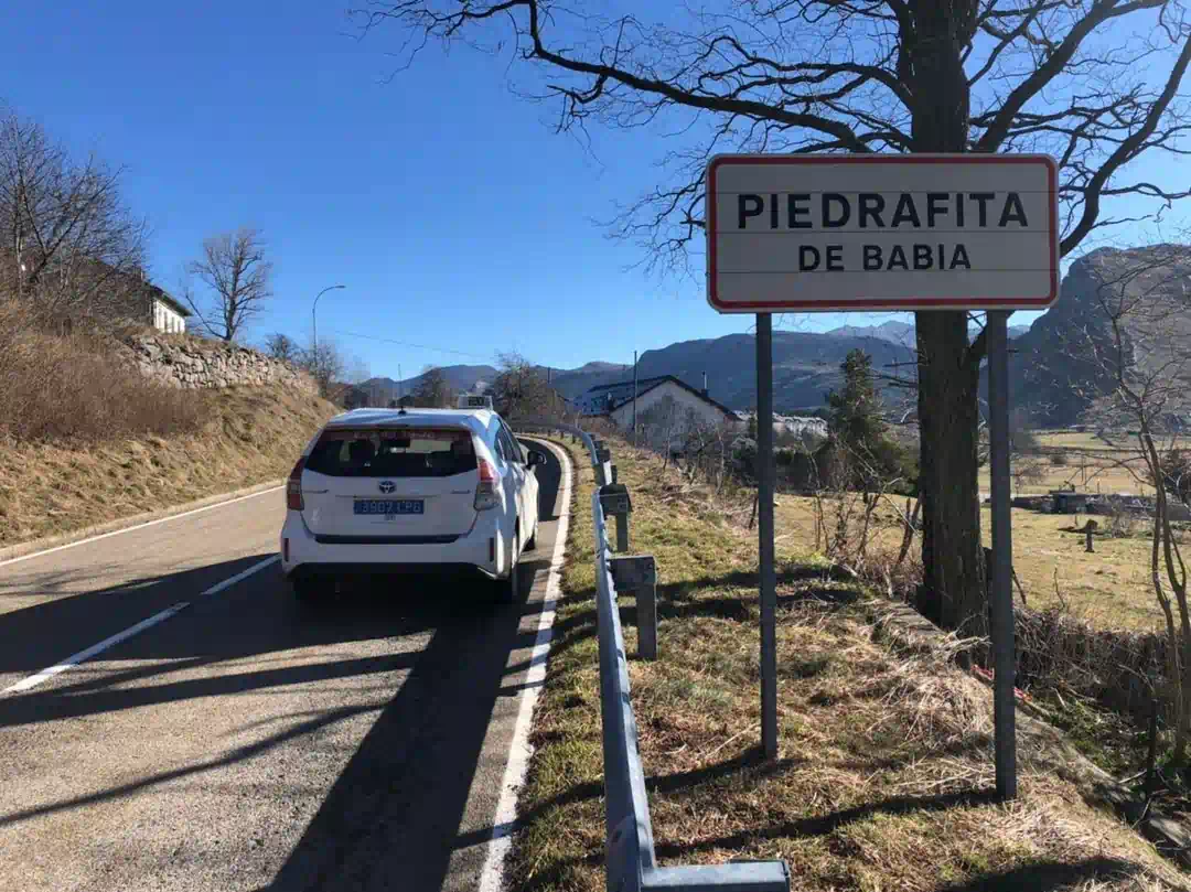 taxi León Piedrafita