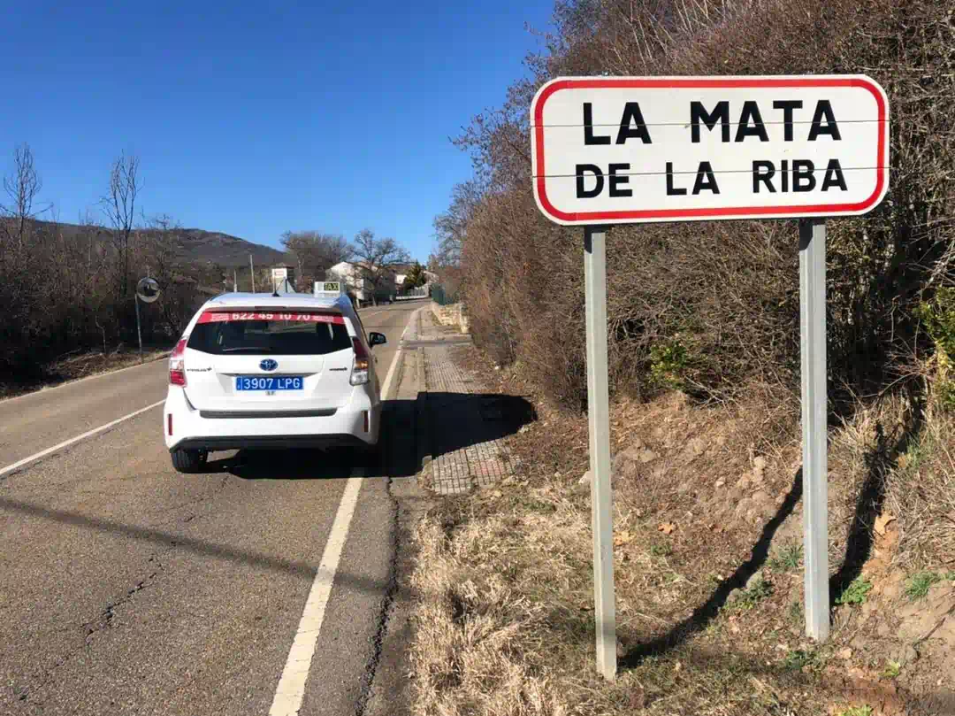 taxi León La Mata de la Riba