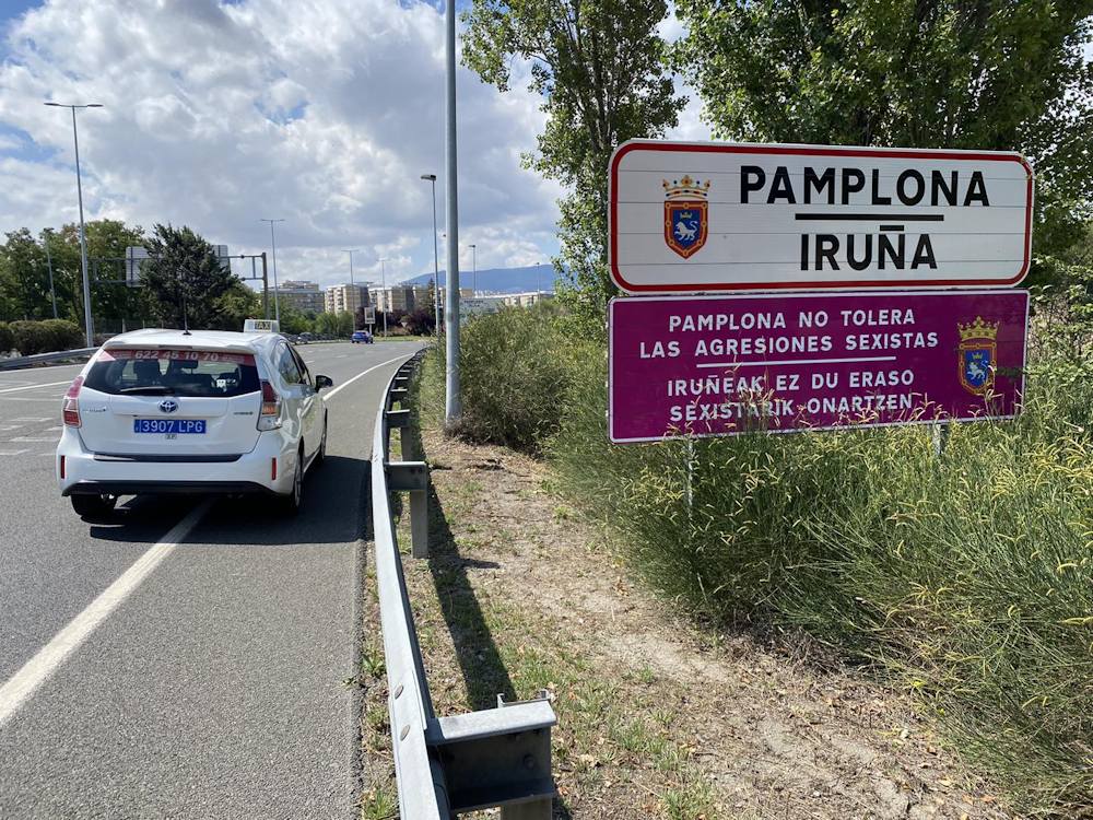 Taxi de León en Pamplona