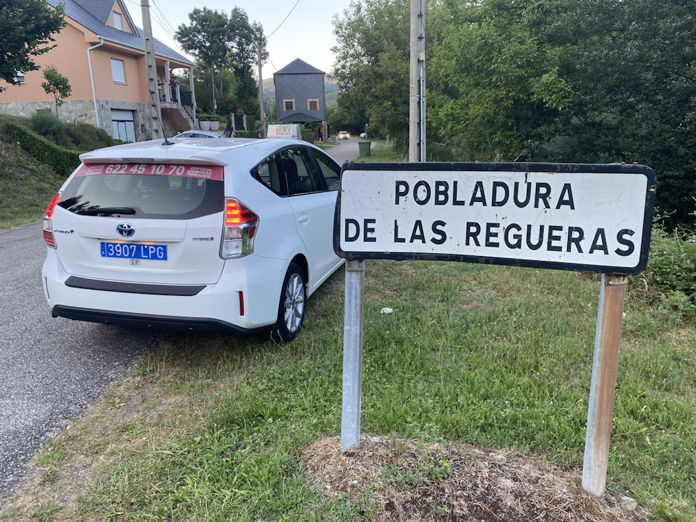 Taxi León Pobladura de las regueras