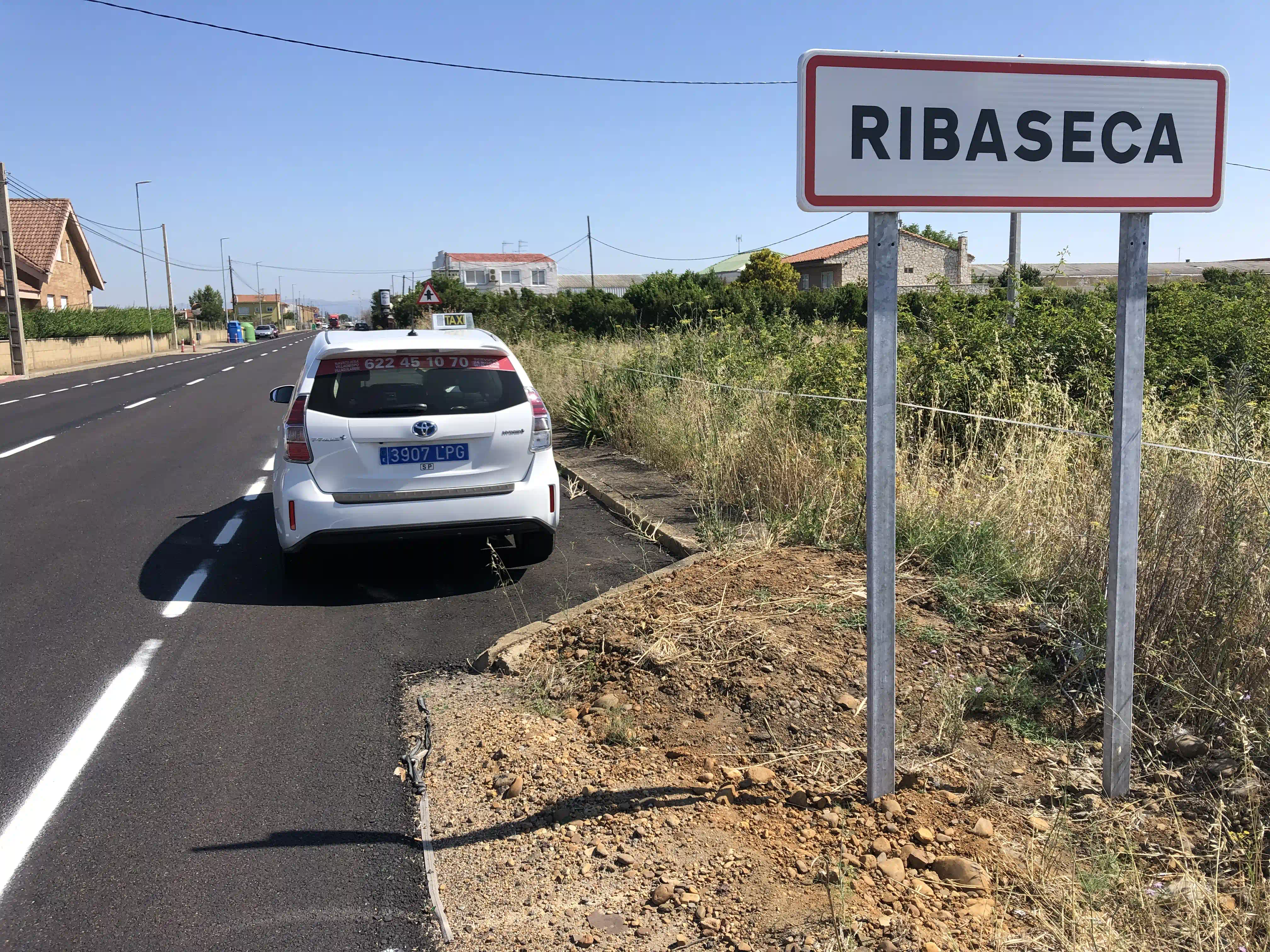 taxi León Ribaseca