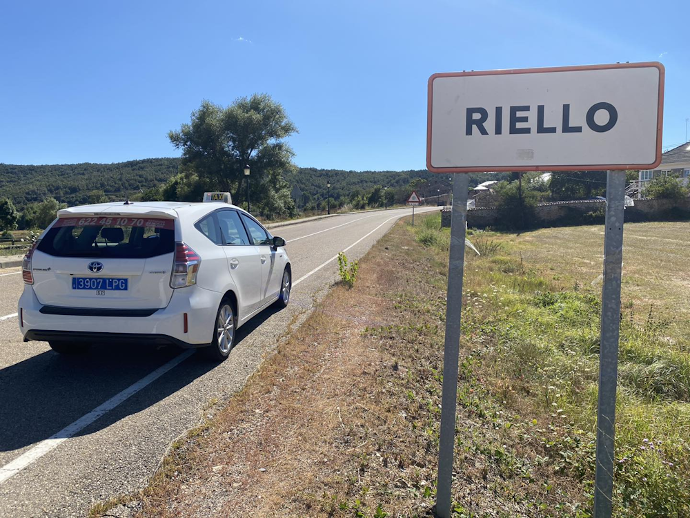 Taxi León Riello