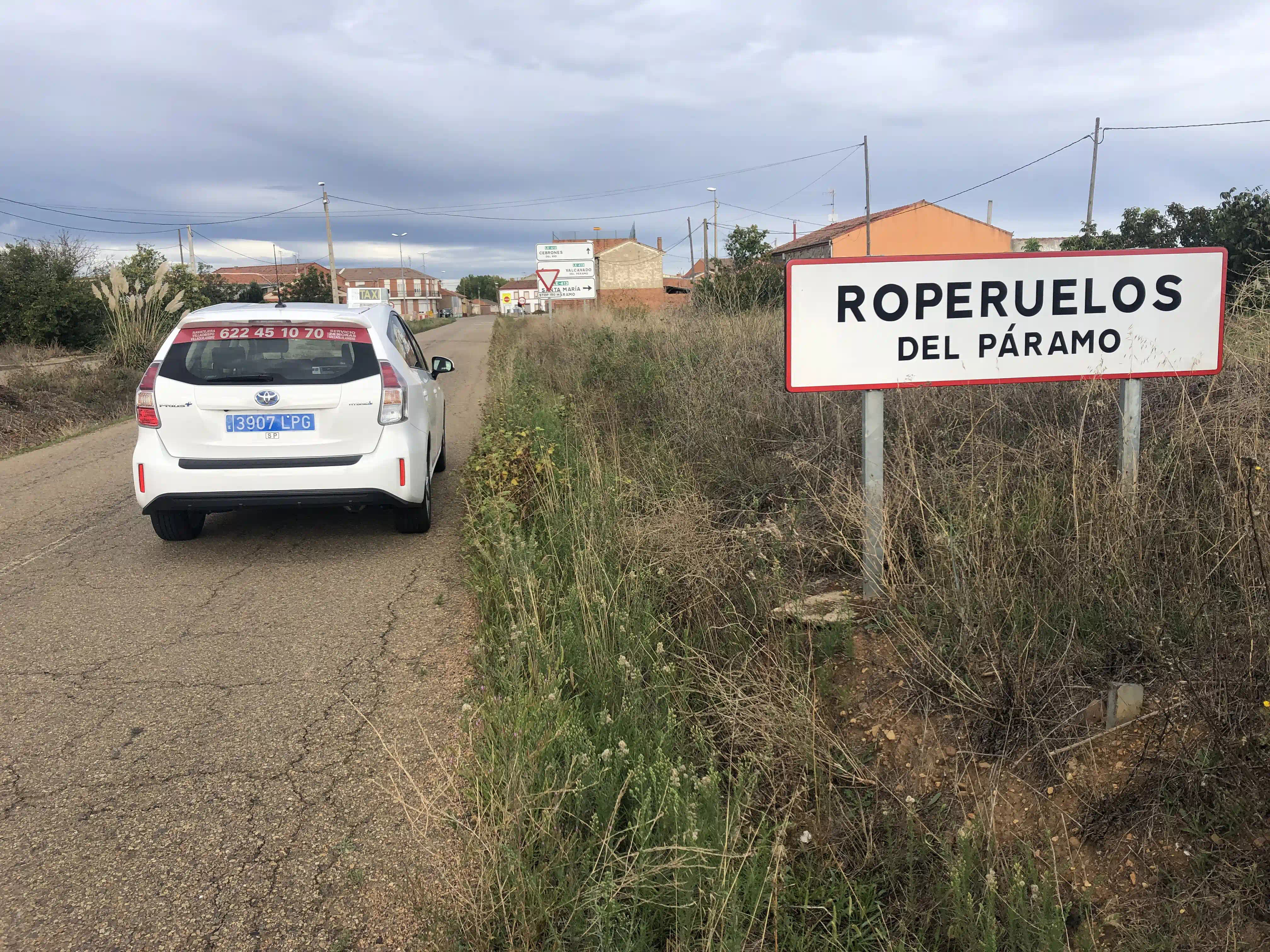 taxi  Roperuelos del Páramo