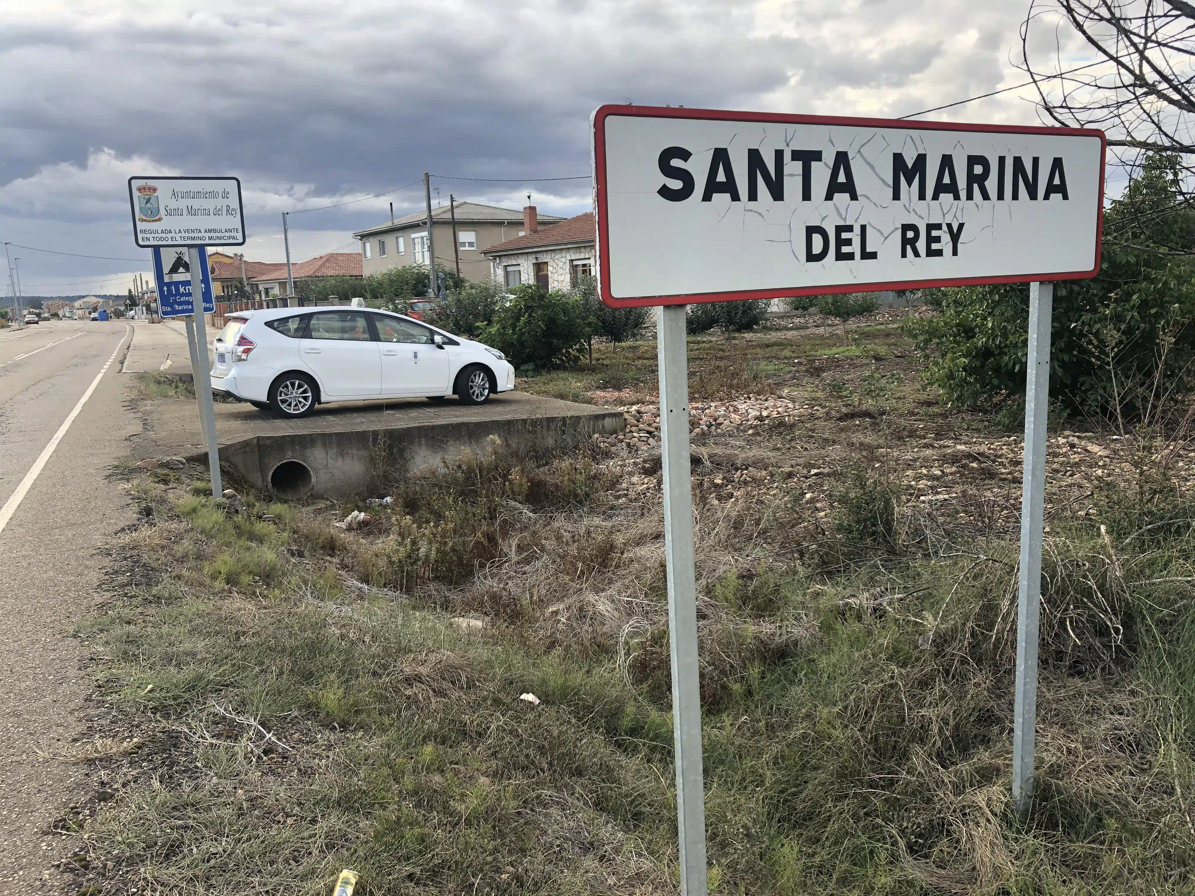 taxi Navatejera Santa Marina