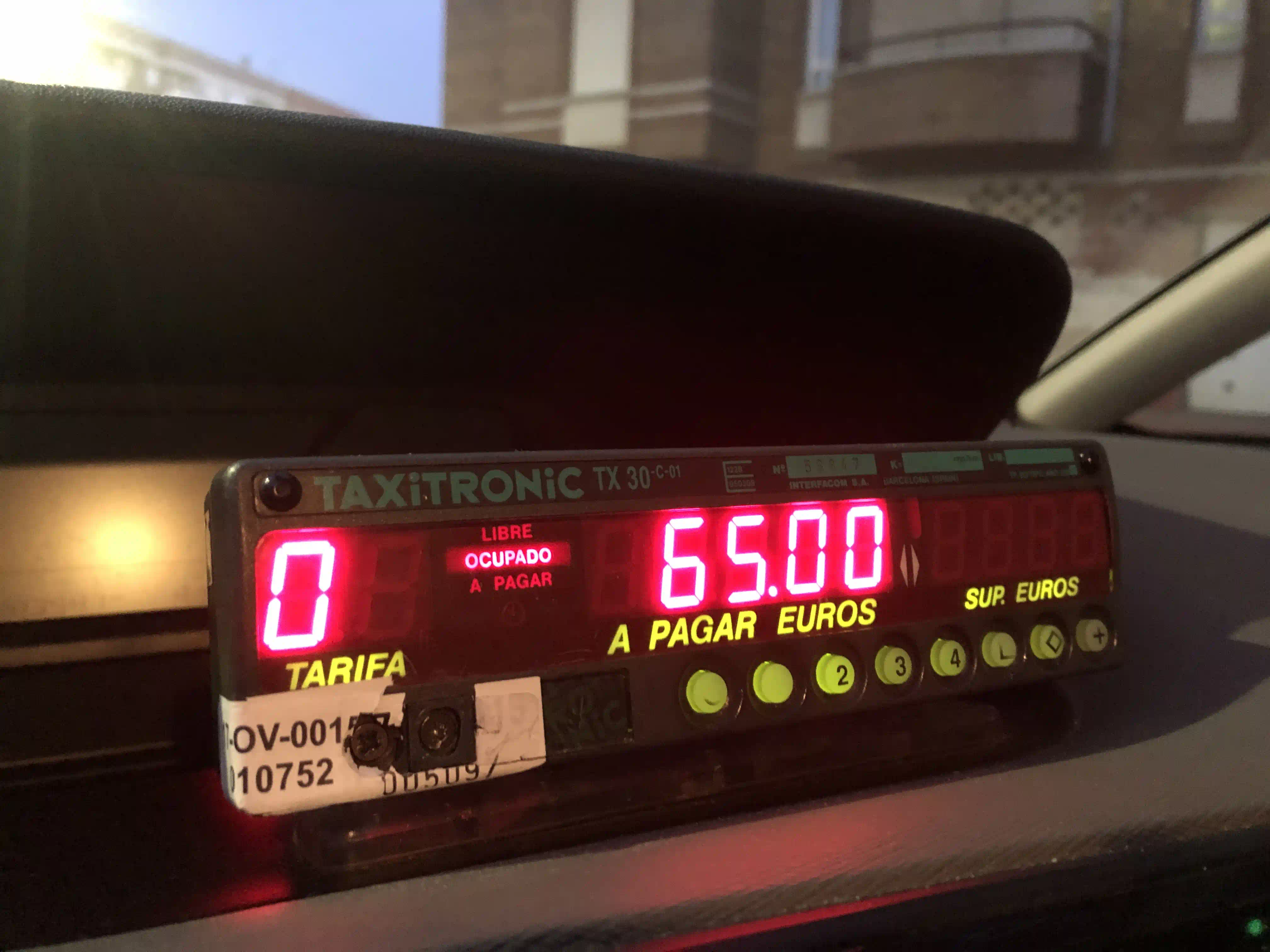 taxi  taximetro