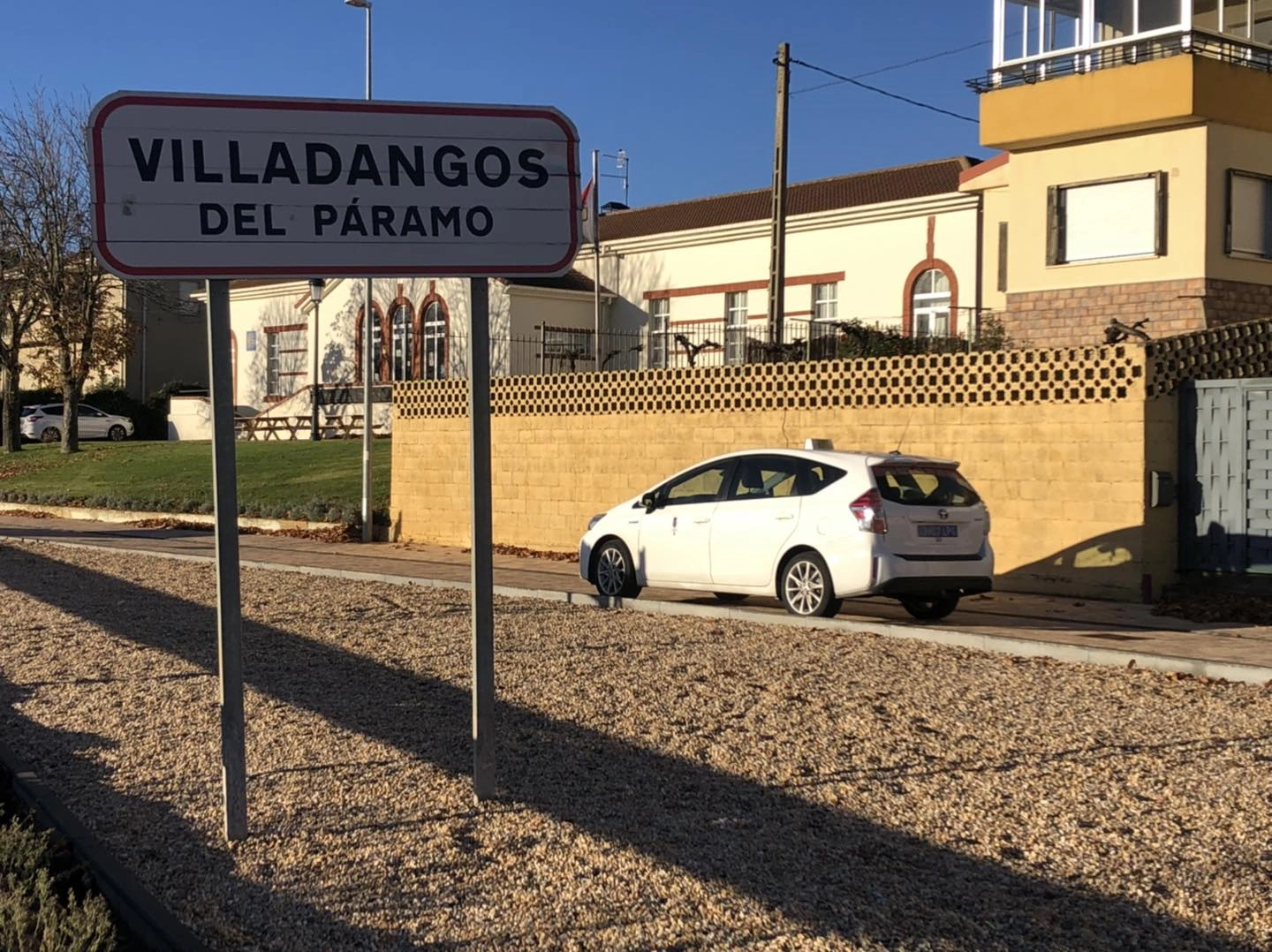 Taxi León Villadangos del Páramo