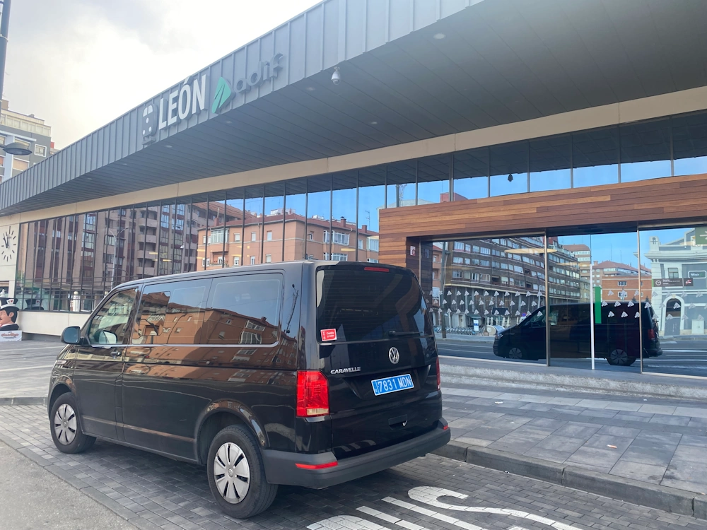 transfer estación de tren de León Aeropuerto